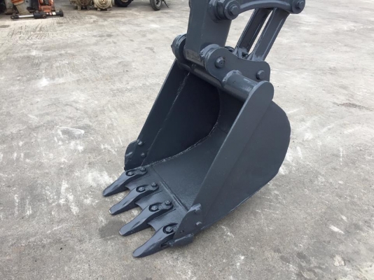 รถขุดเล็ก KOMATSU PC30-7 นำเข้าจากญี่ปุ่น