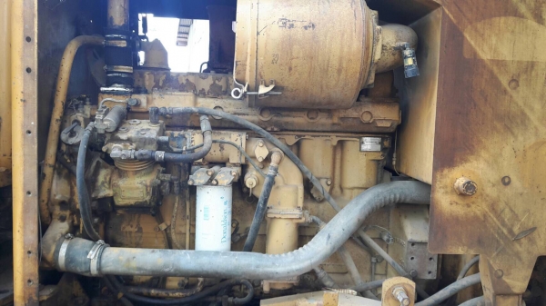 รถเกรด CAT 140G - 72V. ปี 52. สนใจติดต่อ  081 - 6079515