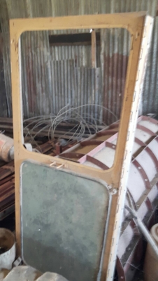 รถเกรด CAT 140G - 72V. ปี 52. สนใจติดต่อ  081 - 6079515