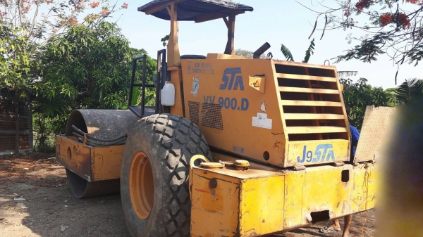 ขาย รถบด STA - VV900.D.   สนใจติดต่อ  081 - 6079515