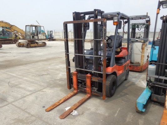 ขายไฟฟ้านั่งขับ toyota 7fb15 3.0m.sideshifter