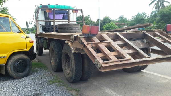 ขายเทรนเลอร์MITSUBISHI 2เพลา10สปีด ทะเบียนพร้อมโอน ขายเทรนเลอร์MITSUBISHI 2เพลา10สปีด ทะเบียนพร้อมโอน