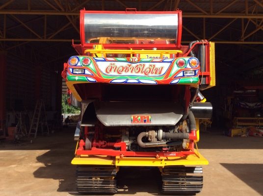 รถเกี่ยวข้าวเกษตรพัฒนา จ้าวช้างไวไฟ