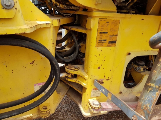 ขายรถตักล้อยางเก่านอก KOMATSU WA380-3 ขายรถตักล้อยางเก่านอก KOMATSU WA380-3