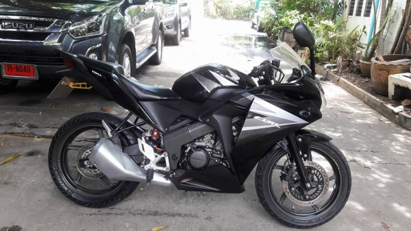 ขายลูกเดียว cbr150r หัวฉีด ปี2554 ถูกๆ