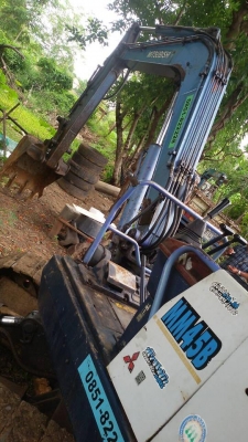 ขายแบคโค Mitsubushi M45B เครื่องดี คอนโทรลสั้น  ปั้มนิ้ว สภาพพร้อมใช้งาน