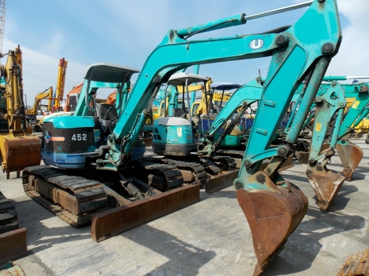 ท่านที่ต้องการรถขุด KUBOTA ขนาด 4.5 ตัน มาแล้วราคาไม่แพง