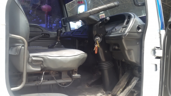 รถ6ล้อ. FTR33P. ISUSU. เครื่อง6HH1รุ่นFTR33Pเครื่อง195กะบะยาว7.20เมตร สภาพพร้อมใช้งาน คัชชีสวย