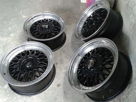 ขอบ17นิ้ว5รู120 บีเอ็ม สวยๆ 4 ล้อ ราคา 6500 บาท ขอบ17นิ้ว5รู120 บีเอ็ม สวยๆ 4 ล้อ ราคา 6500 บาท