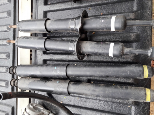 ขายโช๊ก เดิม ติดรถ VIGO&REVO ขายโช๊ก เดิม ติดรถ VIGO&REVO