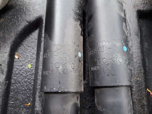 ขายโช๊ก เดิม ติดรถ VIGO&REVO ขายโช๊ก เดิม ติดรถ VIGO&REVO