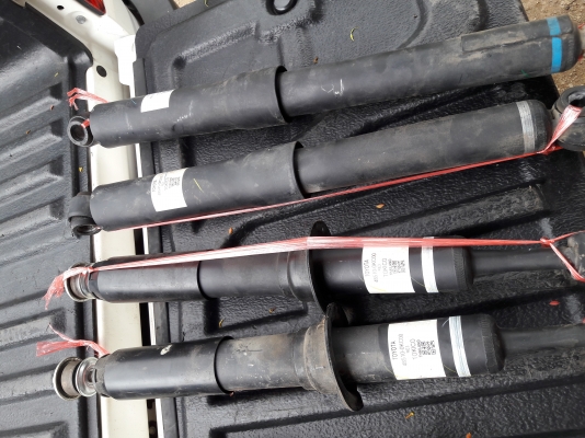 ขายโช๊ก เดิม ติดรถ VIGO&REVO ขายโช๊ก เดิม ติดรถ VIGO&REVO