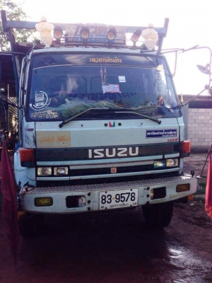 ขาย10ล้อพ่วง18ล้อ นางฟ้า240 ลูก2คานกระบะเนียม สภาพสวย เอกสารครบพร้อมวิ่งงาน ยางดี80\% ขาย10ล้อพ่วง18ล้อ นางฟ้า240 ลูก2คานกระบะเนียม สภาพสวย เอกสารครบพร้อมวิ่งงาน ยางดี80\%