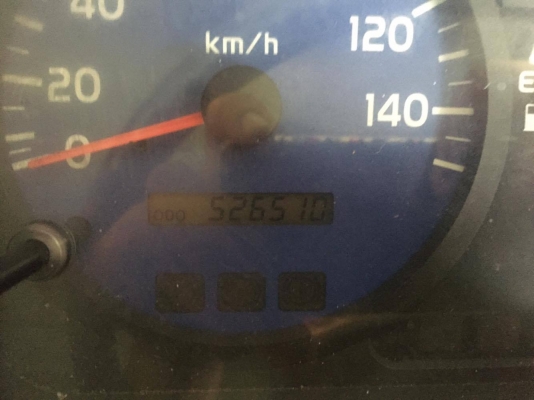 ขาย 6ล้อ HINO ปี46 FG4JPPA เครื่อง JO5C ยาว 5.50 เมตร ตู้แห้ง ประตู 3 บาน 0818481185 0914902228