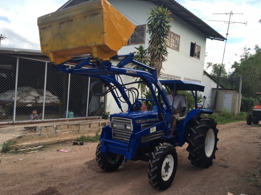 ขายรถไถรถตัก32แรงราคา190000บาท มีไบตักหนึ่งอันพร้อมใช้งานสายๆครับสนใจ โทร0813655997 อำพร พาเจริญ ต วังบัว อ คลองขลุง จ กำแพงเพชร ขายรถไถรถตัก32แรงราคา190000บาท มีไบตักหนึ่งอันพร้อมใช้งานสายๆครับสนใจ โทร0813655997 อำพร พาเจริญ ต วังบัว อ คลองขลุง จ กำแพงเพชร