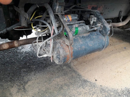 ขายรถ10ล้อ ร็อกกี้175แรง FVZ เพลาเดียว เอกสารพร้อมโอน ราคา550,000 สนใจโทร 090-8588220คุณนะ 093-3258446คุณบิว หรือเข้าดูสินค้าอื่นๆได้ที่ www.narong2truck.com หรือ www.truck.in.th/498 หรือเพจFacebook ณรงค์ ซื้อขายรถมือสอง (เว็บไซต์ส่วนตัว) หรือFacebook คุณ