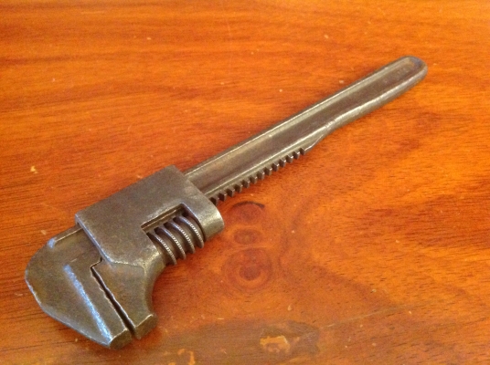 ขายประแจเลื่อนโบราณ Antique Auto 9&quot;