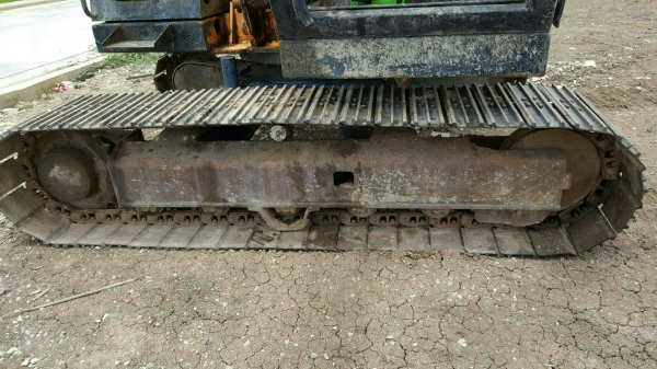 ขายรถแบคโฮkobe sko3-60  ซื้อเก่าญี่ปุ่นมาไม่ถึง 200 ชม.   ปั้มดีระบบทุกอย่างสมบูรณ์หมด