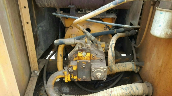 ขายรถแบคโฮkobe sko3-60  ซื้อเก่าญี่ปุ่นมาไม่ถึง 200 ชม.   ปั้มดีระบบทุกอย่างสมบูรณ์หมด