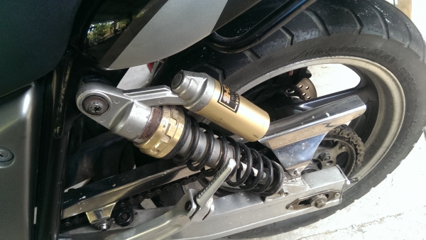 ขายซุปเปอร์โฟร400สภาพสวยพร้อมใช้เครื่องดีวิ่งได้ไกล ทะเบียนเต็ม พร้อมโอนครับ