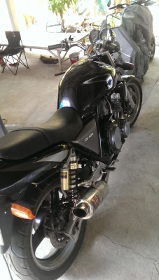 ขายซุปเปอร์โฟร400สภาพสวยพร้อมใช้เครื่องดีวิ่งได้ไกล ทะเบียนเต็ม พร้อมโอนครับ