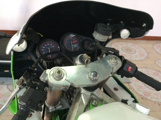 ขายKawasaki ZXR250rr ราคา 59000 บาท ขายKawasaki ZXR250rr ราคา 59000 บาท