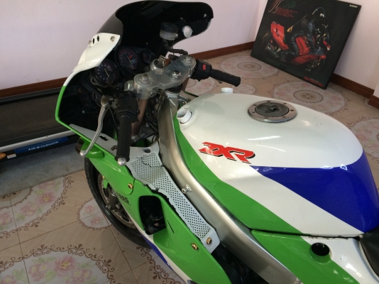 ขายKawasaki ZXR250rr ราคา 59000 บาท ขายKawasaki ZXR250rr ราคา 59000 บาท