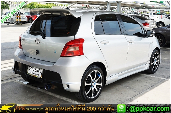 2006 TOYOTA YARIS 1.5 E