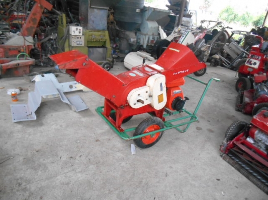 เครื่องย่อยกิ่งไม้ SL-18B พร้อมใช้งาน