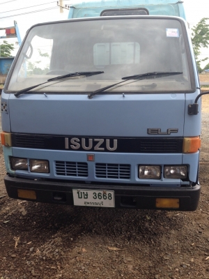 สี่ล้อเล็ก ISUZU 87 แรงม้า
