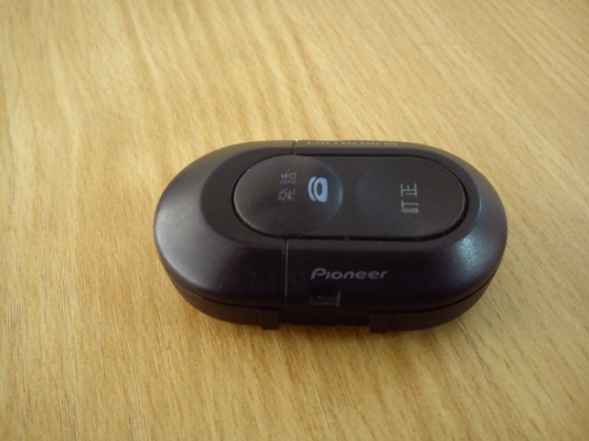 รีโมท Carrozzeria Pioneer ตัวเล็กน่าจะติดกับพวงมาลัย