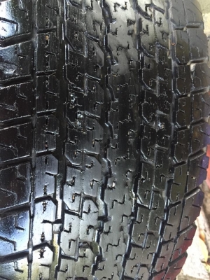 ขายล้อแม็ก Toyota Fortuner 4ล้อ ราคา 12,000 บาท ยางบริสโตน 255/65/17 สัปดาห์ 01 ปี14 ดอกยางดี  แม็กเดิมๆไม่มีซ่อม ไม่คด ไม่ดุ้ง สภาพสวยๆ