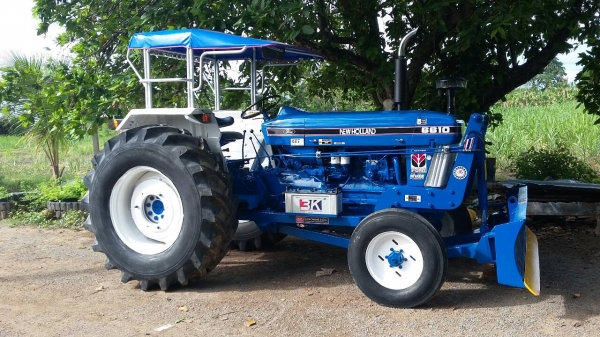 ขายรถฟอร์ด6600 ที 5 เครื่องแน่นยางใหม่ สี่เส้นหน้าหลังCMTเล่มพร้อมโอนสวยๆเลย