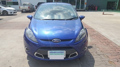 Ford fiesta 1500cc 5ประตู ตัวTop ปี2013 มือเดียวออกห้าง Ford fiesta 1500cc 5ประตู ตัวTop ปี2013 มือเดียวออกห้าง