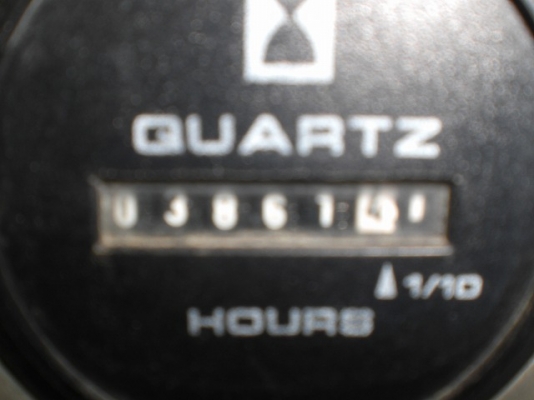 Kobelco SK135SR-1ES (YY04) มีไลน์หัวกระแทก แทรคเหล็กหุ้มก้อนยาง นำเข้าเองจากญี่ปุ่นโดยตรง