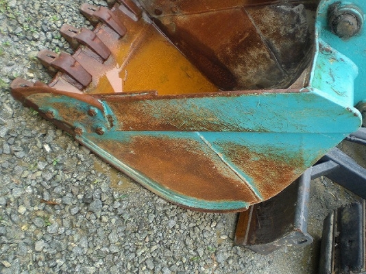 Kobelco SK135SR-1ES (YY04) มีไลน์หัวกระแทก แทรคเหล็กหุ้มก้อนยาง นำเข้าเองจากญี่ปุ่นโดยตรง