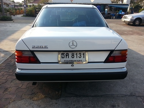 Benz 220e w124 ปี1993 เจ้าของขายเอง Benz 220e w124 ปี1993 เจ้าของขายเอง