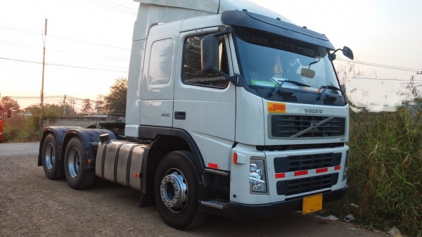 ขาย หัวลาก10ล้อ Volvo FM 13- 400 แรงม้า ปี 52 เกียร์ ออโต้ เพลาเดียว