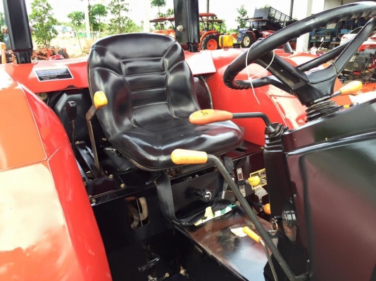 ขาย รถไถยันมาร์ EF494T สภาพนางฟ้า ทำงาน 549 ชม. จดทะเบียนปี 57 อุปกรณ์ครบชุด ทุกระบบสมบรณ์ ราคา 468,000 บาท สนใจโทร 081-9136451 หรือ ขอดูรูปผ่านทาง line:bow6451 ค่ะ