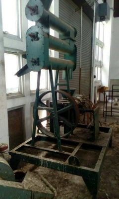 เครื่องสี สะพานลำเลียง เครื่องอัดเม็ดหัวอาหาร (ไลน์ผลิตหัวอาหาร) ขายเหมา 150,000.- ร้านวินิตรลาดหลุมแก้ว เครื่องสี สะพานลำเลียง เครื่องอัดเม็ดหัวอาหาร (ไลน์ผลิตหัวอาหาร) ขายเหมา 150,000.- ร้านวินิตรลาดหลุมแก้ว