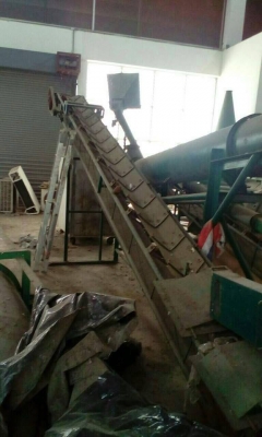 เครื่องสี สะพานลำเลียง เครื่องอัดเม็ดหัวอาหาร (ไลน์ผลิตหัวอาหาร) ขายเหมา 150,000.- ร้านวินิตรลาดหลุมแก้ว เครื่องสี สะพานลำเลียง เครื่องอัดเม็ดหัวอาหาร (ไลน์ผลิตหัวอาหาร) ขายเหมา 150,000.- ร้านวินิตรลาดหลุมแก้ว