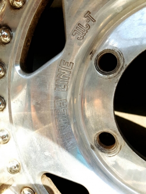 ขายครับ ล้อพร้อมยาง (ยางใหม่นะครับ) ด่วนๆ ล้อ CENTER LINE