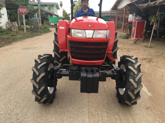 ขายรถไถรถยันม่าร์453Tแรงราคา265000บาท พร้อมใช้งานสายๆครับสนใจ โทร0813655997 อำพร พาเจริญ ต วังบัว อ คลองขลุง จ กำแพงเพชร