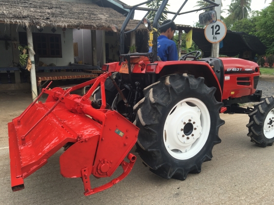 ขายรถไถรถยันม่าร์453Tแรงราคา265000บาท พร้อมใช้งานสายๆครับสนใจ โทร0813655997 อำพร พาเจริญ ต วังบัว อ คลองขลุง จ กำแพงเพชร