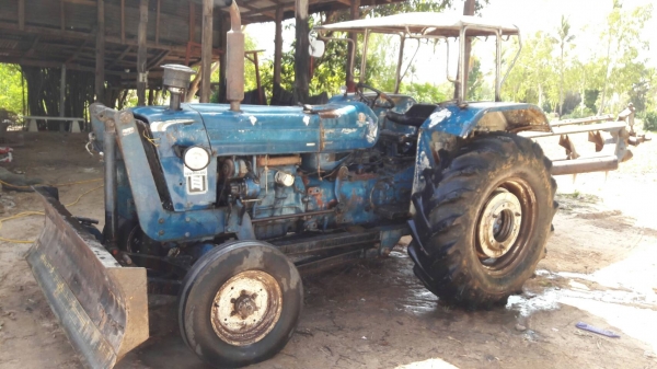 ขายรถไถ ขายรถไถ