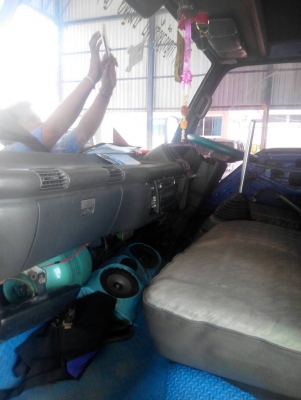 ขาย 6 ล้อIsuzu ตู้10บาน 130 เเรงม้า ยาว5เมตร รถห้างเเท้สภาพนางฟ้า