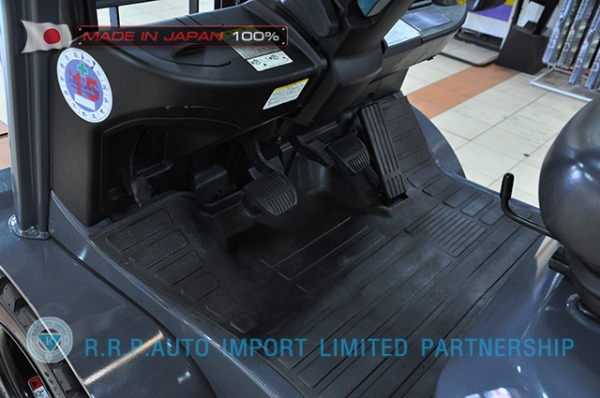 ขายรถโฟล์คลิฟท์มือสอง TOYOTA รุ่น 8FD25-30939 ราคา 495,000 บาท นำเข้าจากประเทศญี่ปุ่น 100\% ไม่เคยใช้งานในไทย