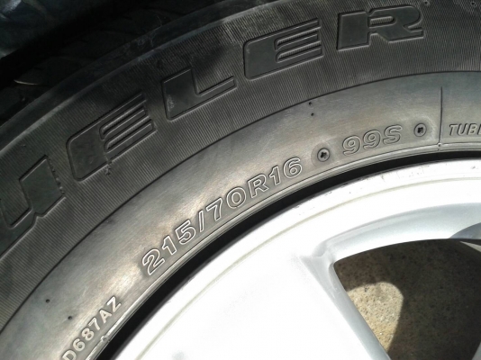 ขอบ16นิ้ว6รู อีซูสุ พร้อมยาง สวยๆ ชุดละ 5500 บาท