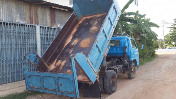 ขายรถหกล้อดัมพ์ ISUZU NPR59G เครื่อง 115 แรงดั๊ม เกียร์ยาว พาวเวอร์ เครื่องดี คัชซีสวย ยางดีF หน้า F หลัง เกียร์ROCK เสื้อลายสวยพร้อมใช้ ขายรถหกล้อดัมพ์ ISUZU NPR59G เครื่อง 115 แรงดั๊ม เกียร์ยาว พาวเวอร์ เครื่องดี คัชซีสวย ยางดีF หน้า F หลัง เกียร์ROCK เสื้อลายสวยพร้อมใช้