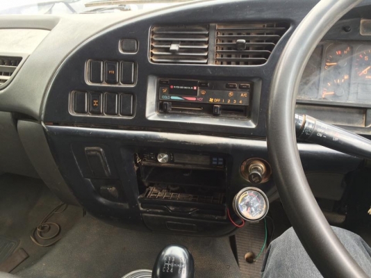 ขายรถบรรทกุ ISUZU เครื่อง 270 แรง ปี 49 กระบะดัมพ์สามมิตร มีระบบลากพ่วง